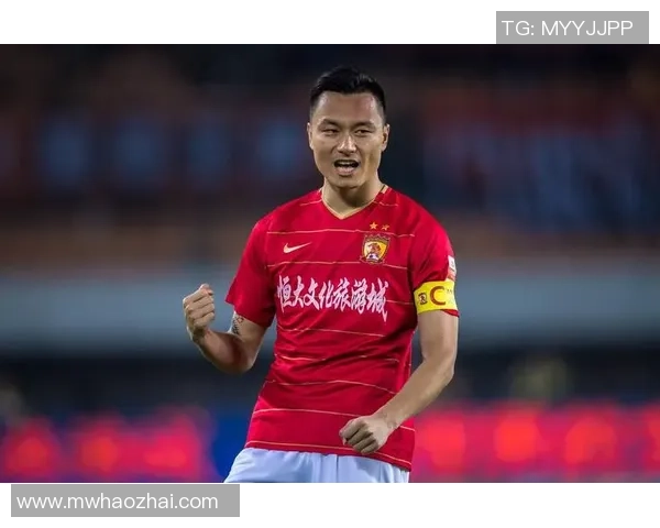 广州恒大足球球星最新排名榜单揭晓 揭秘球员实力与表现对比分析