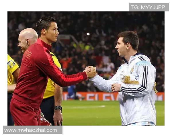 盘点足坛传奇巨星璀璨时刻与不朽荣耀全景呈现